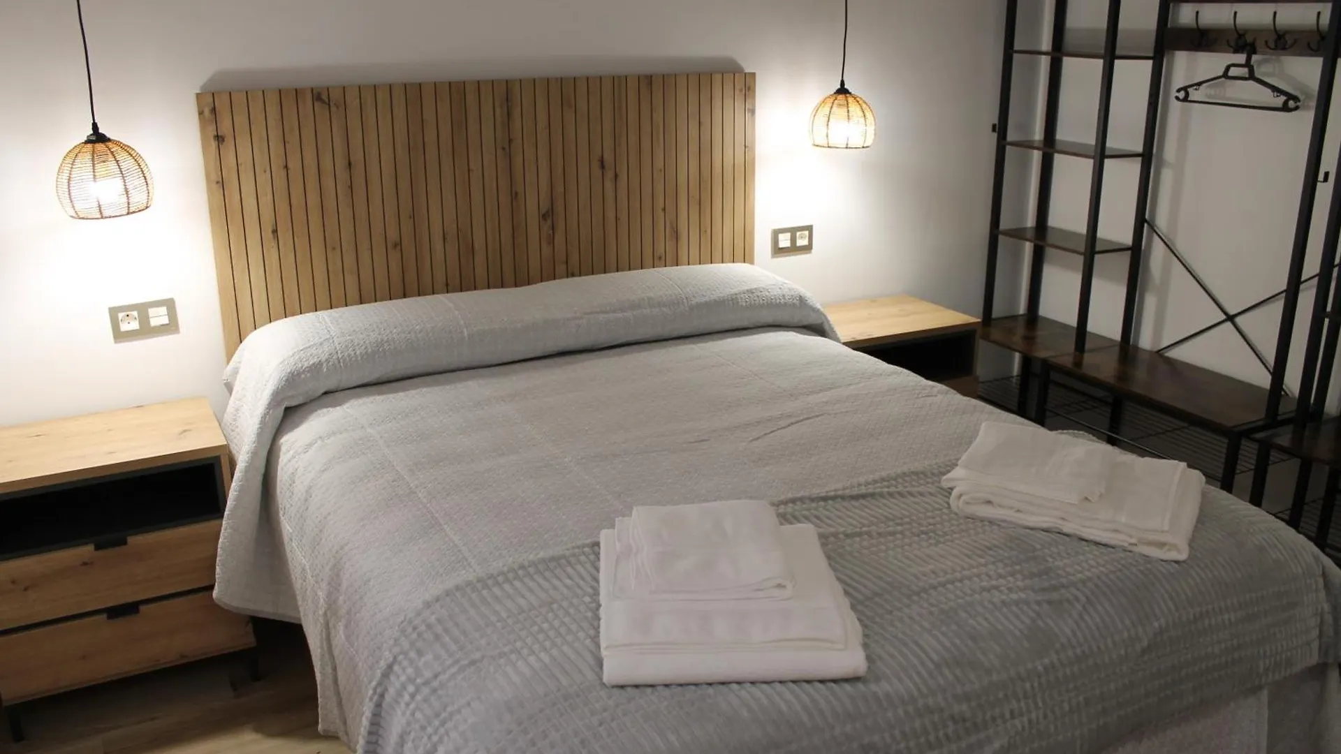 Cazorla Natura - Nuevos 2025 - 6 Apartamentos Turisticos- Arroyo Frio Spain